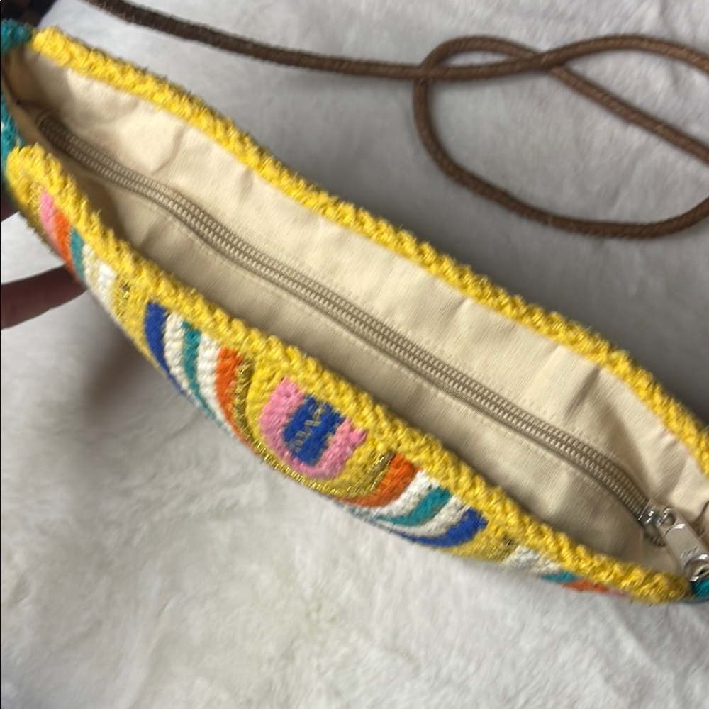 American Eagle- half moon Colorful Rainbow Shoulder Bag - Picture 3 of 9